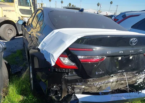 2025 Toyota Camry Le из США, поврежденный, VIN 4T1DAACK3SU155070